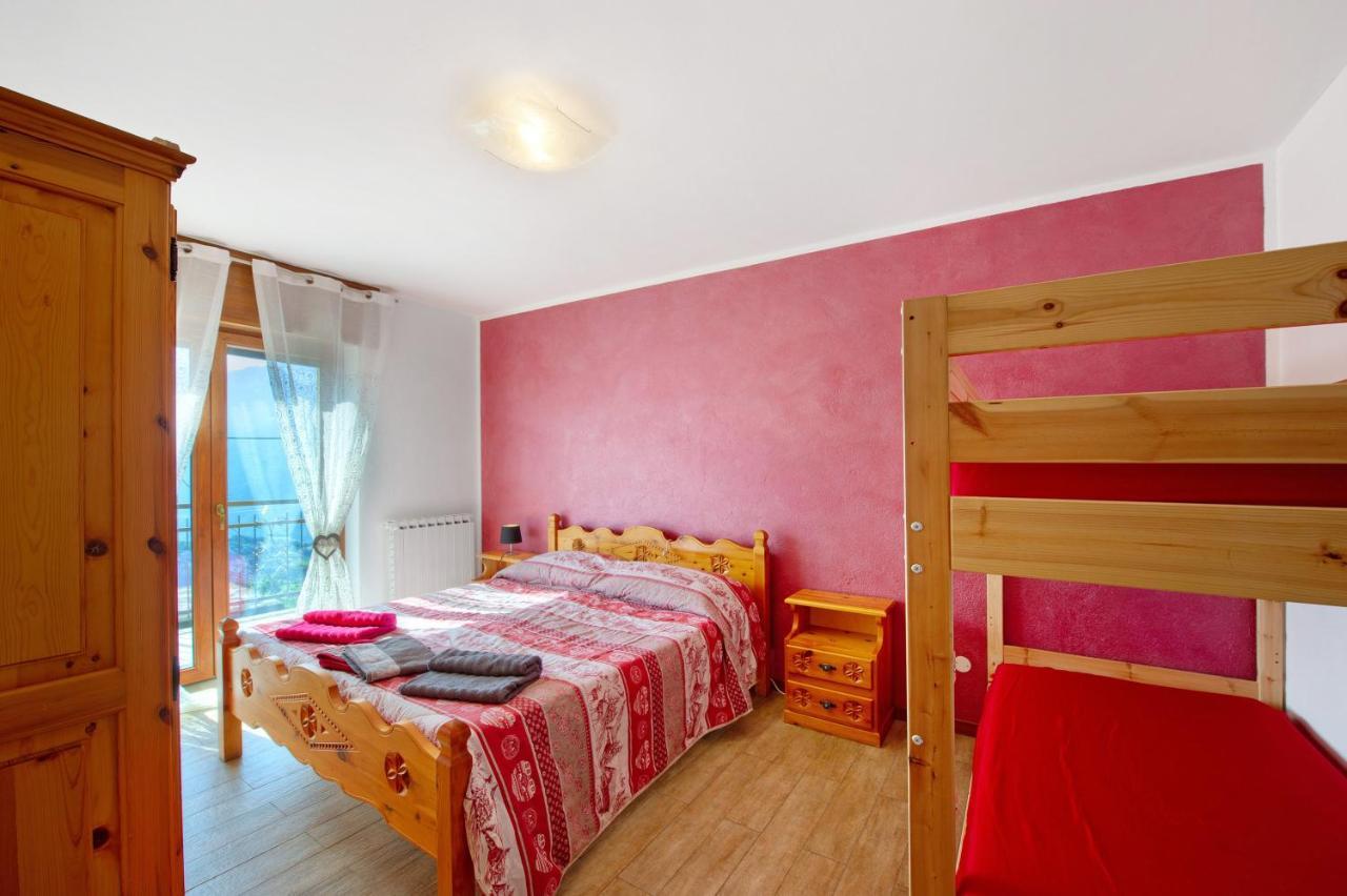 Il Piccolo Nido Apartment อาออสตา ภายนอก รูปภาพ